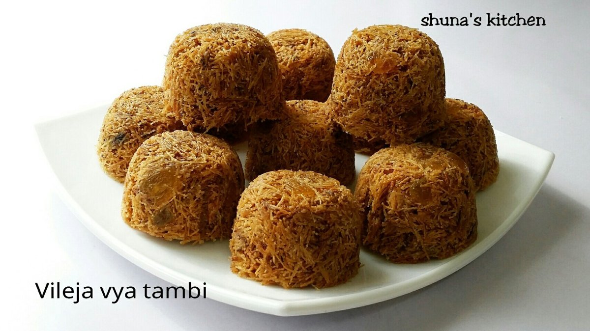 VILEJA VYA TAMBI (sweet roasted vermicelli balls) 